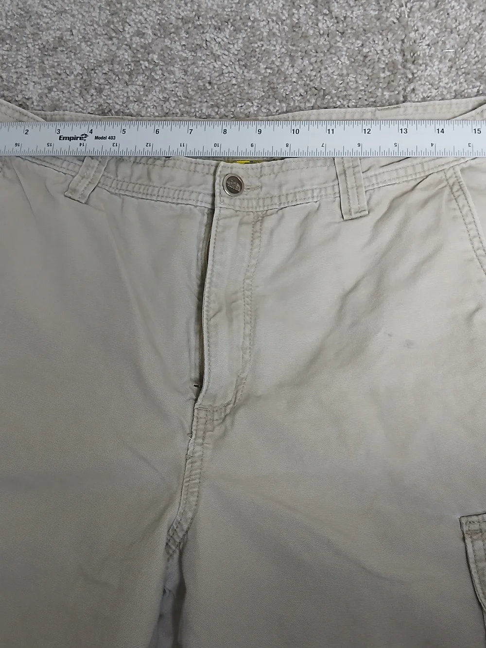 The North Face‎ Pants - Beige Cargo Pants for Men - Size 34 Short